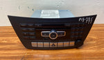 Bild in die Galerieansicht laden, Mercedes-Benz Head Unit CD Player A2049000208 C-Class W204 OEM Radio Audio