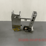 Bild in die Galerieansicht laden, BMW F10 F11 Frontstoßstangenträger rechts 7158874 Gebrauchtteil