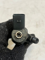 Load image into Gallery viewer, 2010-2020 Mini Cooper 1 Series F20 116d 316D E84 Fuel Injector 7798446 OEM