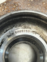 Load image into Gallery viewer, 2017-2024 BMW X3 X4 G20 G21 G30 G31 Rear Wheel Bearing Hub 6869788 OEM