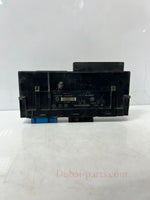Bild in die Galerieansicht laden, 2011-2016 BMW 528i 535i 550i Fuse Junction Power Distribution BOX 9244389 OEM