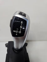 Bild in die Galerieansicht laden, 2011 BMW 750i Automatic Transmission Gear Shifter 9239504