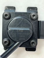 Bild in die Galerieansicht laden, BMW E60, E90, E91, E92, E53 Exhaust Gas Pressure Sensor 7789219 OEM