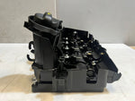 Load image into Gallery viewer, 2011-2016 Mini Cooper R55-R59 Countryman R60 R61 N47 Cylinder Head Cover 8589943