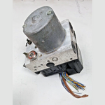 Bild in die Galerieansicht laden, 2002 BMW E46 325XI AWD WGN - ABS Anti Lock Brake System - Fits 01-05 OEM 6759850