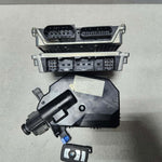 Load image into Gallery viewer, 2002-2003 BMW 745i E65 Engine Control Module 7523523 ECU SET