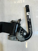 Bild in die Galerieansicht laden, 2009-2017 BMW 5 Series F10 F11 Front Right Seat Belt 610126200C OEM