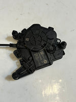 Bild in die Galerieansicht laden, BMW iX 120 Rear Tailgate Boot Lock With Actuator 7954137 OEM