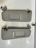 Bild in die Galerieansicht laden, 2011-2016 BMW F10 and F11 5 Series 528i 535i shade Sun Visor protector 7248856