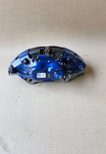 Load image into Gallery viewer, 2017-2023 BMW M5 Front Brake Caliper 689123501 5 Series G30 G31 G38 and M340i M4