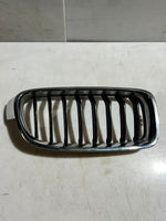 Load image into Gallery viewer, 2016-2018 BMW 3 Series F30 F31 F35 F80 330e Front BUMPER Grille 7295442 OEM