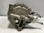 Bild in die Galerieansicht laden, BMW X5 F15 330e 530e xDrive 740e Electric AC Compressor PUMP 9364867 OEM