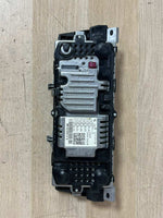 Load image into Gallery viewer, BMW Central Information Display Screen 9216580 7 Series F01 F02 F03 F04. CIC