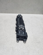 Bild in die Galerieansicht laden, 2014-2020 BMW i8 Climate Control Unit 9361799