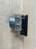 Load image into Gallery viewer, 2016 BMW 1, 2 SERIES F22 F30 F87 320i Abs Pump Control Module 6881173