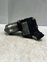 Bild in die Galerieansicht laden, 2005 BMW 730d 7 Series E65 E66 Front Windshield Wiper Motor 6923740 0390241806