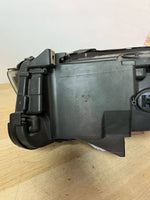 Load image into Gallery viewer, BMW 5 Gran Turismo GT F07 7199610 2010 RHD Xenon Front Right Headlight