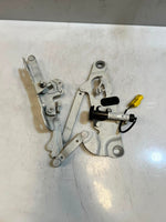 Load image into Gallery viewer, 2012-2016 BMW 5 Series F10 F11 650i Bonnet Hood Hinge 7249887 OEM