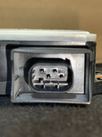 Bild in die Galerieansicht laden, BMW Yaw Rate Speed Sensor 6782370 Compatible with E60, E65, E70 X5, and E90 mode