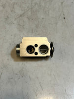 Load image into Gallery viewer, 2008-2013 BMW 3 Series E90 E91 E92 F25 N47 M3 A/C Expansion Valve 9182512 OEM