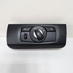 Bild in die Galerieansicht laden, OEM BMW X5 E70 Headlight Switch 9134726