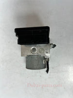 Bild in die Galerieansicht laden, 2014-2021 BMW i3 101 LCI Abs Brake Pump Modulator Unit DSC 6896138 OEM