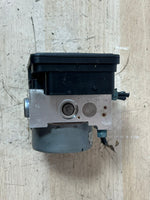 Load image into Gallery viewer, 2016 BMW 1, 2 SERIES F22 F30 F87 320i Abs Pump Control Module 6881173