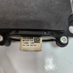Bild in die Galerieansicht laden, 2010-2017 BMW 5 Series GT F07 535i GT Trunk Lid Lock Motor Actuator 7211168