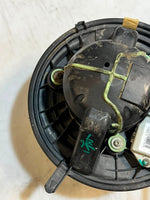 Load image into Gallery viewer, 2013 BMW X1 1 Series 120 I 116 I 118 D 130 Heater Blower Motor 6933663 OEM