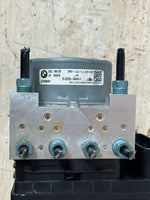 Load image into Gallery viewer, 2015-2019 BMW 328i M4 F30 ABS Anti-Lock Brake Pump Module 6871110 OEM