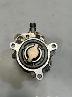 Bild in die Galerieansicht laden, BMW N54 N55 E90 E92 E60 E71 Z4 X3 X5 X6 135i High Pressure Fuel Pump 7613933 OEM