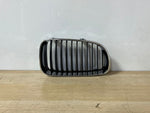 قم بتحميل الصورة إلى عارض الصور، BMW 1 Series E81 E82 E87 LCI E88 Grille Chrome Frame Right O/S 7166440