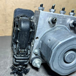 قم بتحميل الصورة إلى عارض الصور، Mercedes W246 CLA W176 A-Class ABS Anti Lock Brake Pump Module A176 4310600 OEM