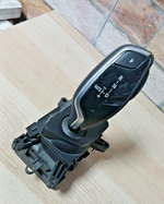Load image into Gallery viewer, BMW 7 Series G11 G12 Automatic Gear Selector Switch Knob RHD OEM 6805439