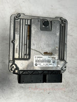 Load image into Gallery viewer, BMW F10 F30 F31 330d 530d Diesel N57N Engine Control Unit ECU DDE 8582802 OEM