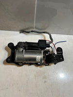 Load image into Gallery viewer, 2013-2019 BMW X5 F15, F85, and X6 F16 AIR Suspension Compressor PUMP 26071611