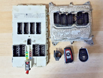 Load image into Gallery viewer, BMW F30 320i N20 ECU DME Kit FEM CAS Key OEM 8606306 Engine Control Unit