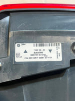Bild in die Galerieansicht laden, 2014 BMW 5 Gran Turismo 507 LCI Rear Right Tail Light BACK LIGHT 7306166 OEM