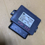 Load image into Gallery viewer, 2010-2017 BMW X3 Parking Brake Control Module 6863800 F10, F11 5 Series and F25