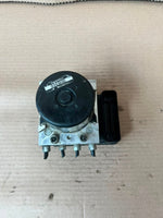 Load image into Gallery viewer, 2009-2013 BMW 3 Series E90, E91, E92, E93 328i Abs Brake Pump Module 6789304