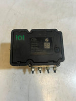 Load image into Gallery viewer, 2009-2013 BMW 3 SERIES E91 E90 E92 LCI 128i ABS/DSC Pump Module 6790147 OEM