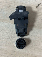 Load image into Gallery viewer, 2010-2015 BMW X1 Engine Control Unit 7639375 X1 E84 N20 2.0 TURBO ECU SET