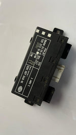 Load image into Gallery viewer, 2001-2003 BMW 530i Door Control Module 6904247 540i 740i M5 E38 E39 OEM