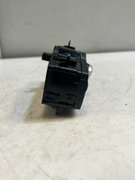 Bild in die Galerieansicht laden, BMW 5 Series F10 F11 Headlight Switch Control Unit 9192746 OEM