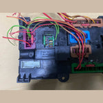 Bild in die Galerieansicht laden, 2018-2023 BMW 530e Power Distribution Box 6837091 530I 540I 740I
