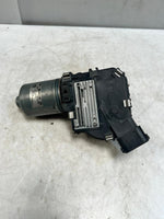Bild in die Galerieansicht laden, 2005 BMW 730d 7 Series E65 E66 Front Windshield Wiper Motor 6923740 0390241806