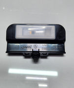 Bild in die Galerieansicht laden, 2018-2024 BMW X3 Interior LED Light 9458174 G30 G31 G32 G11 G12 G01 X5 G05 OEM