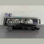 Bild in die Galerieansicht laden, OEM BMW 2 3 5 SERIES X1 F44 G20 G30 FRONT RIGHT FOG LIGHT GENUINE 7433788