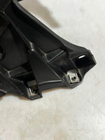 Bild in die Galerieansicht laden, 2013-2018 BMW X5 F15, F16, F85, and F86 Fender Module Mount Bracket Left 7294543