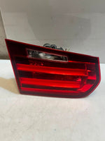 Bild in die Galerieansicht laden, 2012-2015 BMW 3 Series F30 320i 328i Rear Left Inner Taillight Assembly 7259915